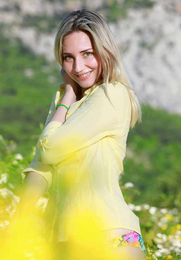 Аня, 23